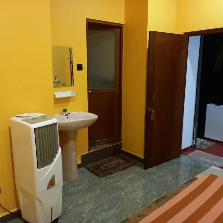 Navam Apartment Jaffna Exterior photo